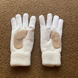 White Fuzzy Gloves for fall and winter